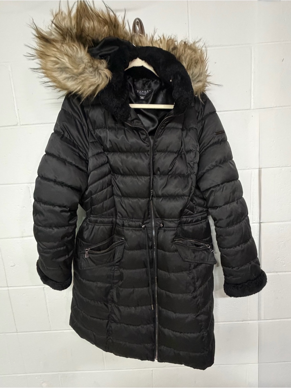 Laundry By Shelli Segal Black Quilted Puffer Coat with Faux Fur Hood Trim